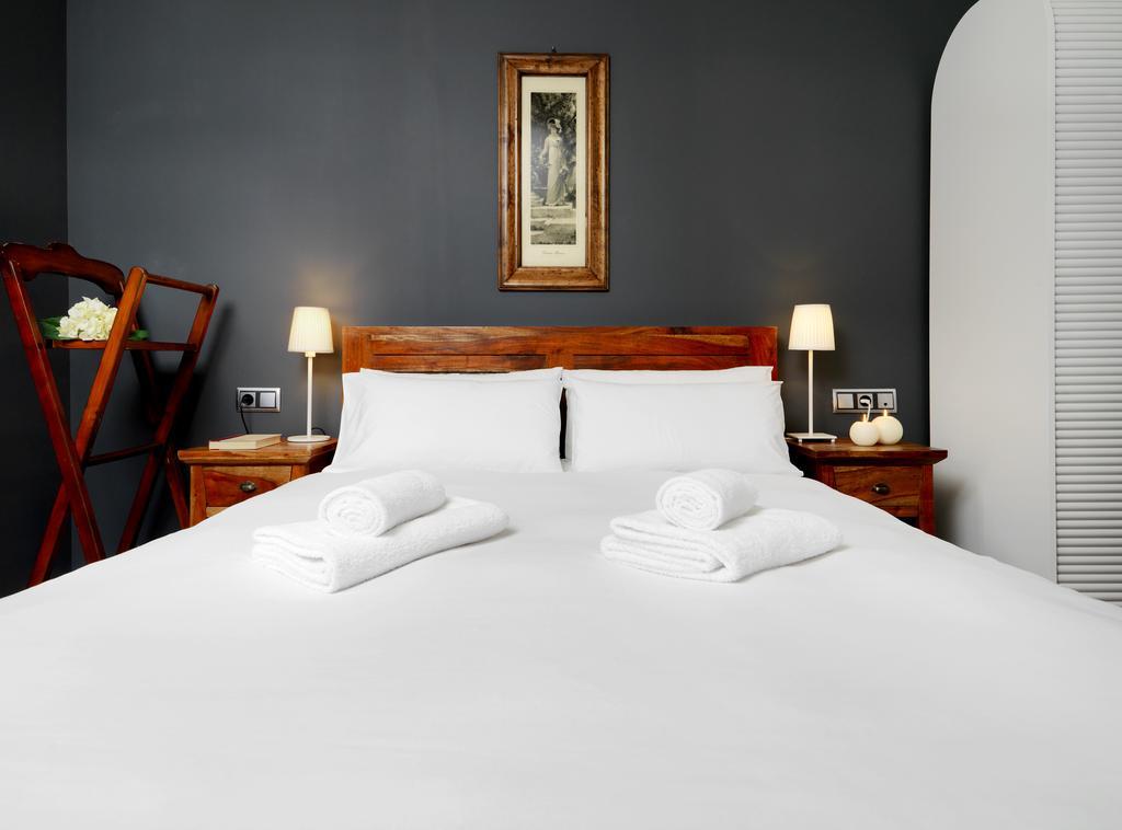 Fewdays Barcelona Apartments Room photo