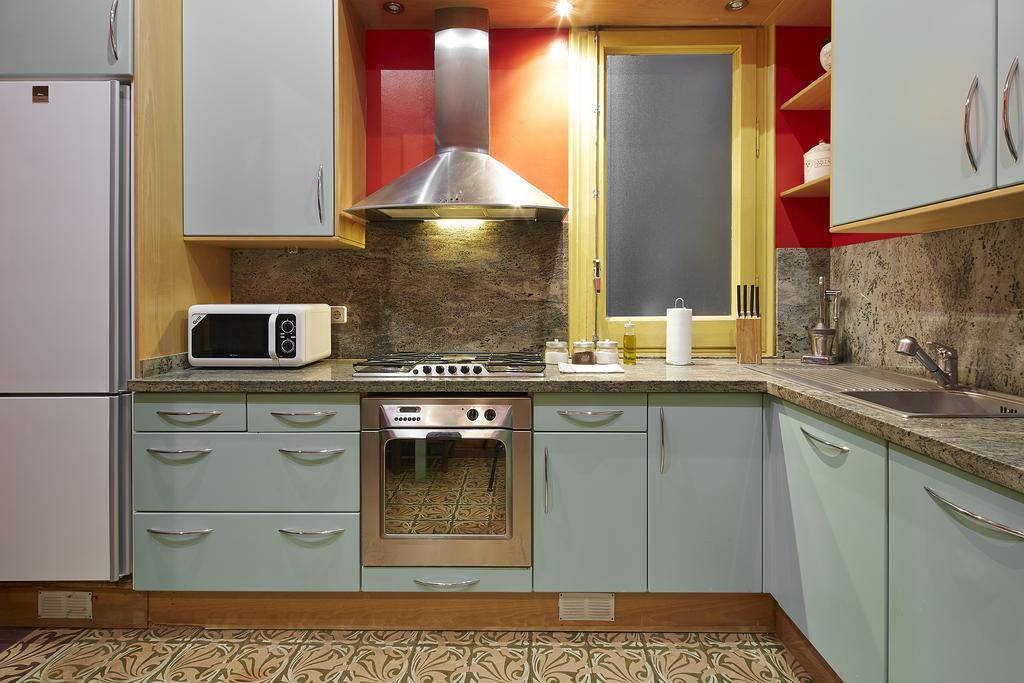 Fewdays Barcelona Apartments Exterior photo