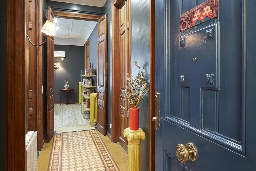 Fewdays Barcelona Apartments Exterior photo