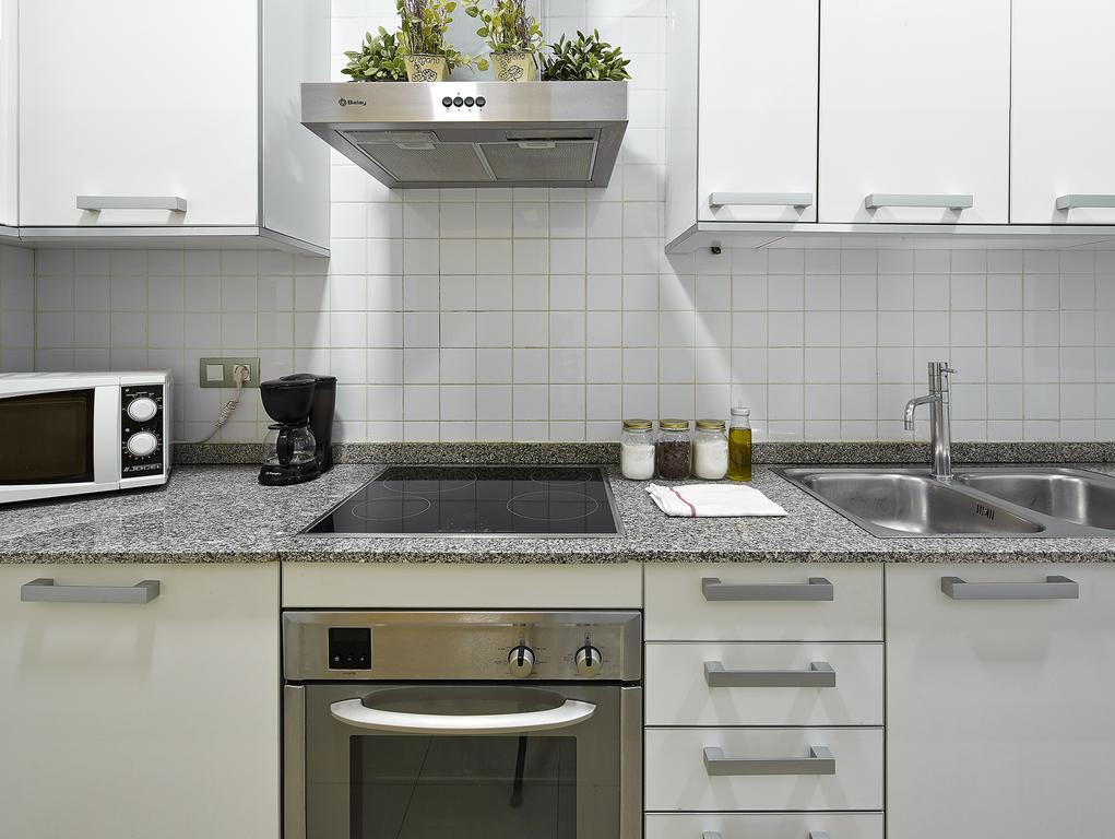 Fewdays Barcelona Apartments Exterior photo